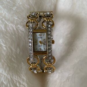 NEW PERSONA LADIES WATCH TWO TONE CUFF BANGLE Mother Of Pearl Face